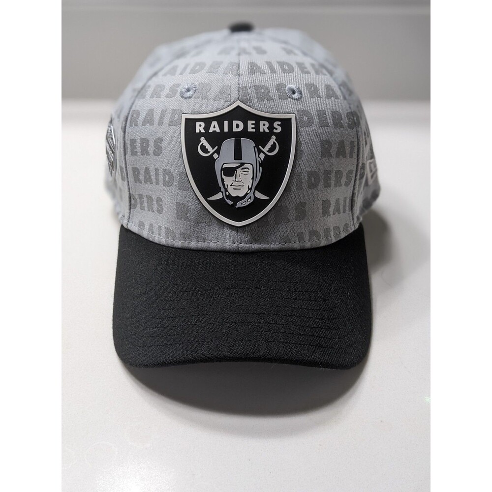 Oakland Raiders NFL 2017 Mexico Game New Era 39Thirty M/L NWOT